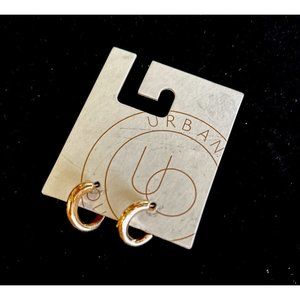 URBAN OUTFITTERS Gold Tone Hoop Earrings